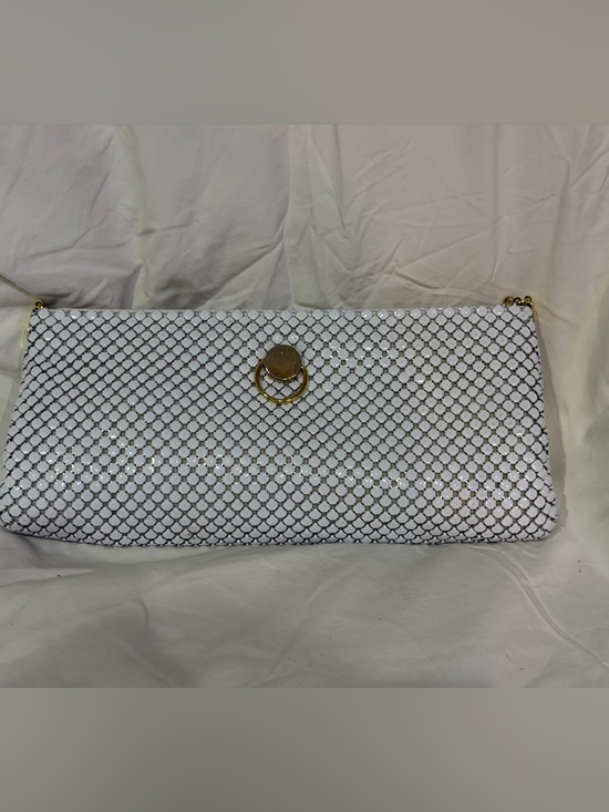 Pelle design Handbags - White Sequin Mesh Clutch with Gold Ring Accent